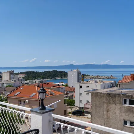 Apartment Makarska City מאקרסקה